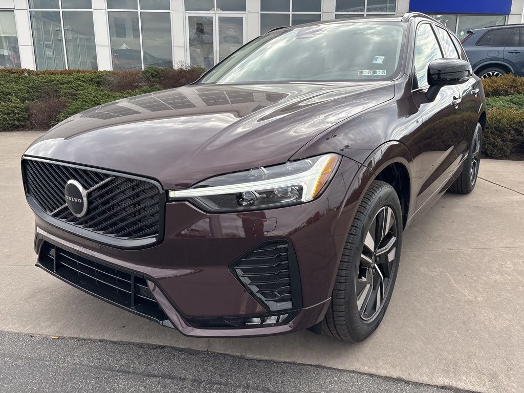 New 2026 Volvo XC60 B5 Core SUV