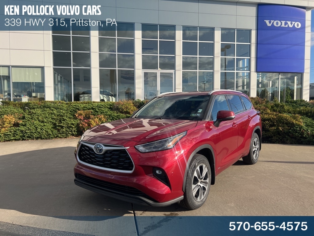 2022 Toyota Highlander XLE's photo