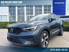 2026 Volvo XC40 B5 Core SUV