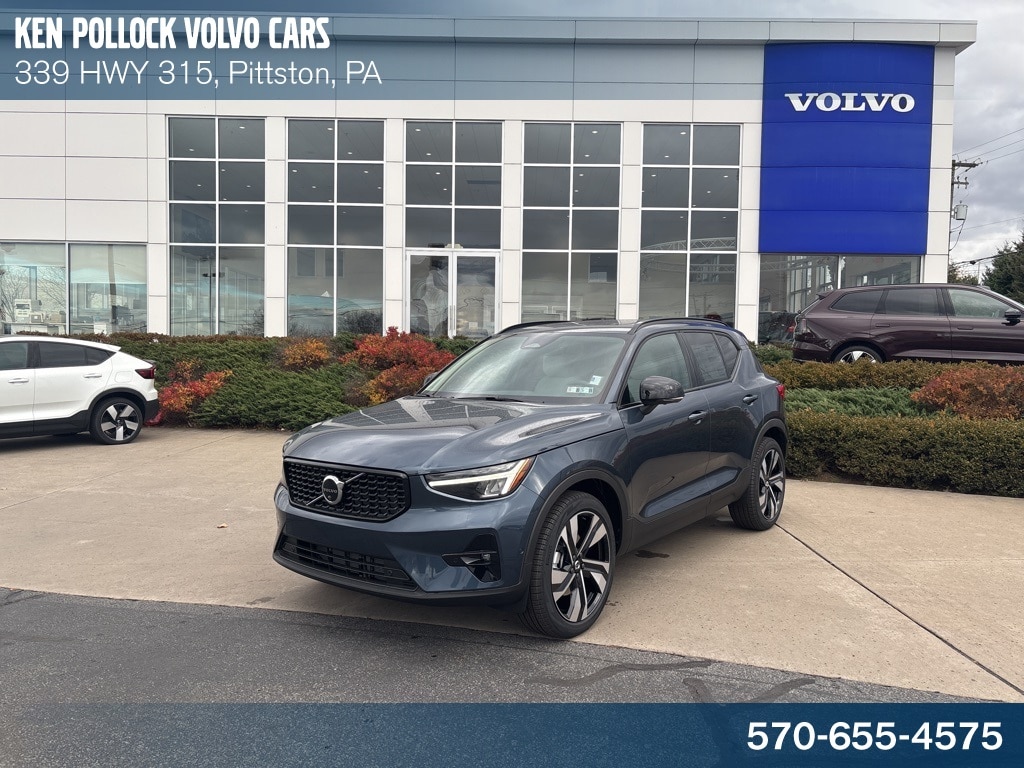 New 2026 Volvo XC40 B5 Plus SUV