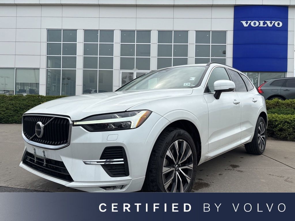 2023 Volvo XC60 B5 Core AWD's photo
