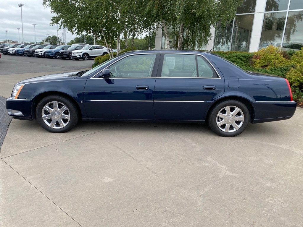 Used 2006 Cadillac DTS Luxury with VIN 1G6KD57YX6U111228 for sale in Pittston, PA