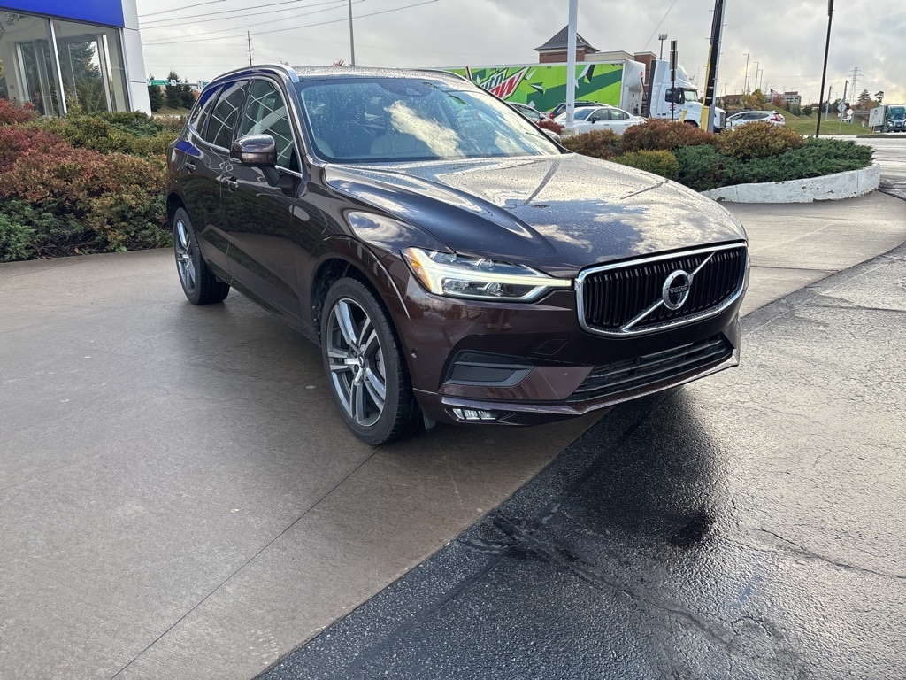 Used 2018 Volvo XC60 T6 Momentum SUV