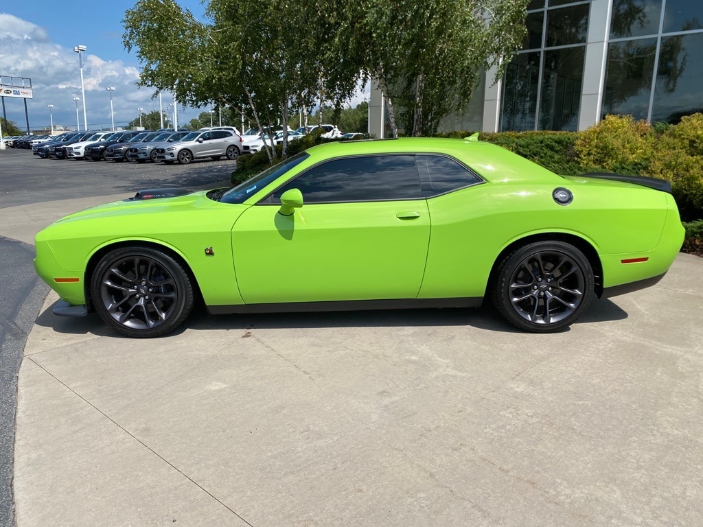 Used 2023 Dodge Challenger R/T with VIN 2C3CDZFJXPH527107 for sale in Pittston, PA