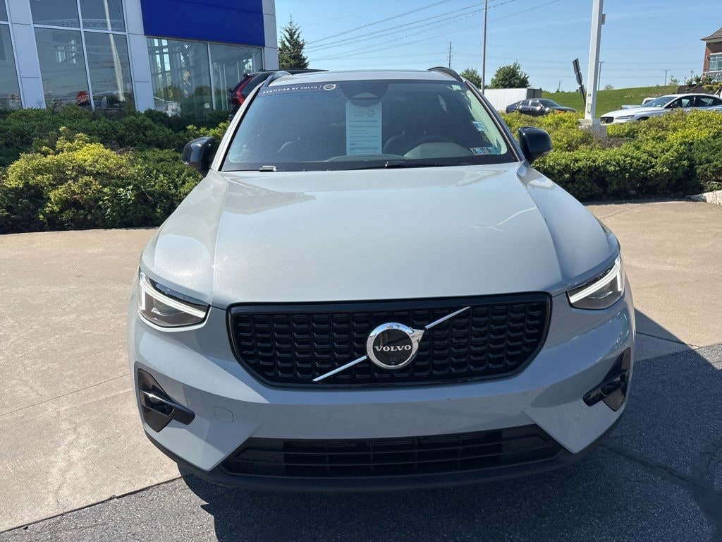 Certified 2026 Volvo XC40 B5 Plus SUV