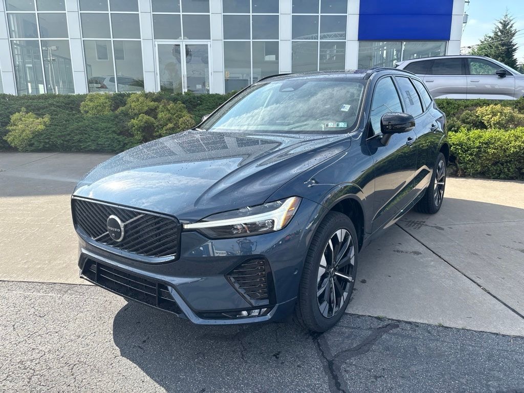 New 2026 Volvo XC60 B5 Plus SUV