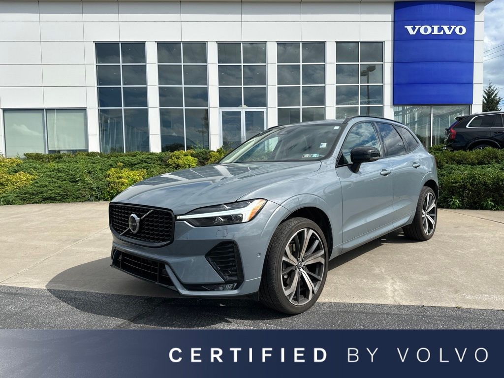 2023 Volvo XC60 SUV 