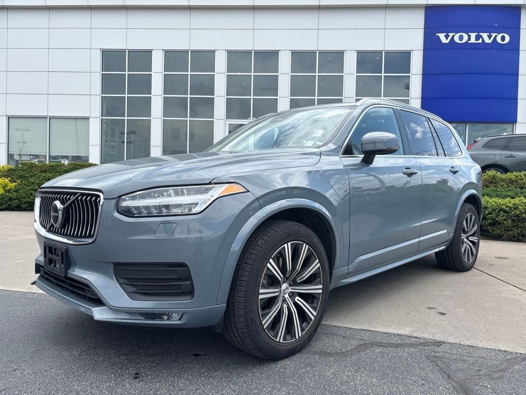 Used 2023 Volvo XC90 B5 Core SUV