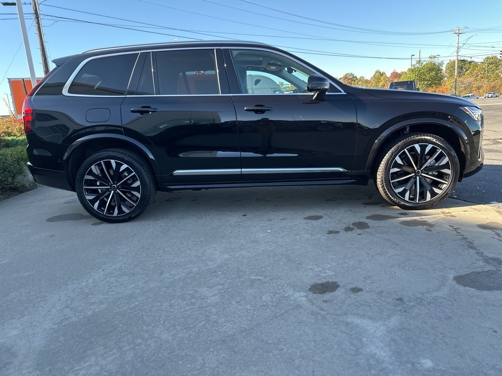 New 2026 Volvo XC90 B6 Plus 7-Seater SUV
