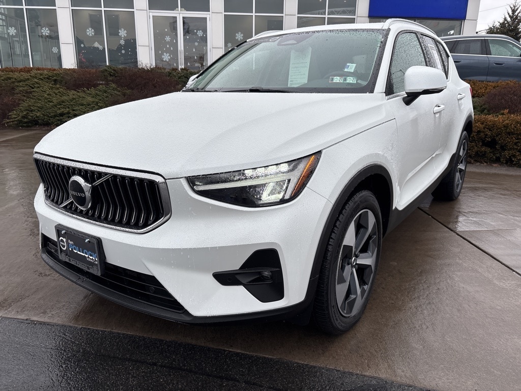 Certified 2023 Volvo XC40 B5 Plus Bright Theme SUV