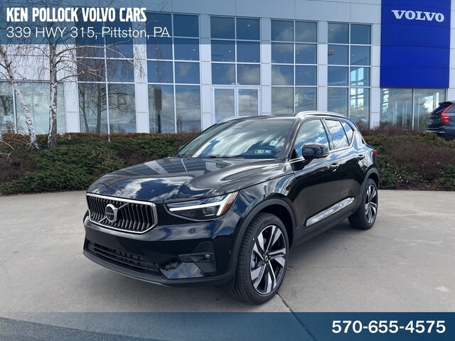 2025 Volvo XC40 B5 Ultra Bright Theme AWD SUV