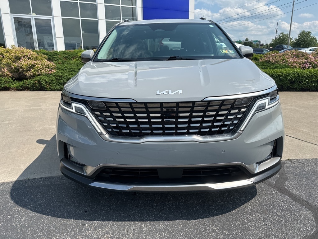 Used 2024 Kia Carnival SX Prestige with VIN KNDNE5H39R6354953 for sale in Pittston, PA