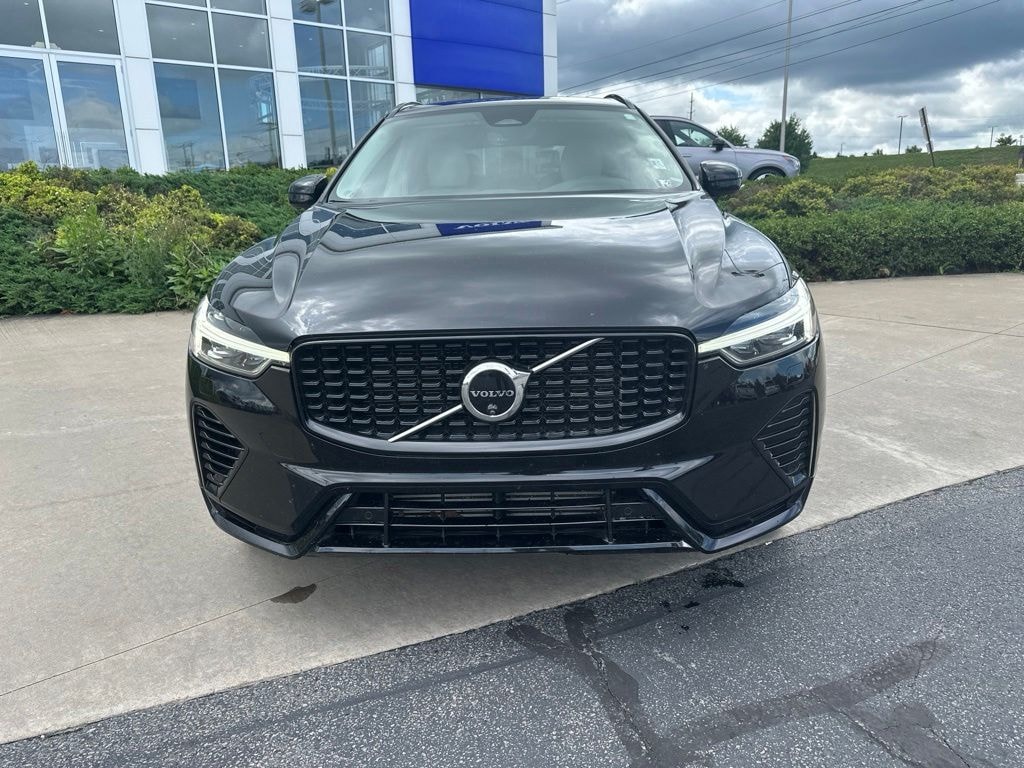 Used 2025 Volvo XC60 Plug-In Hybrid T8 Plus SUV