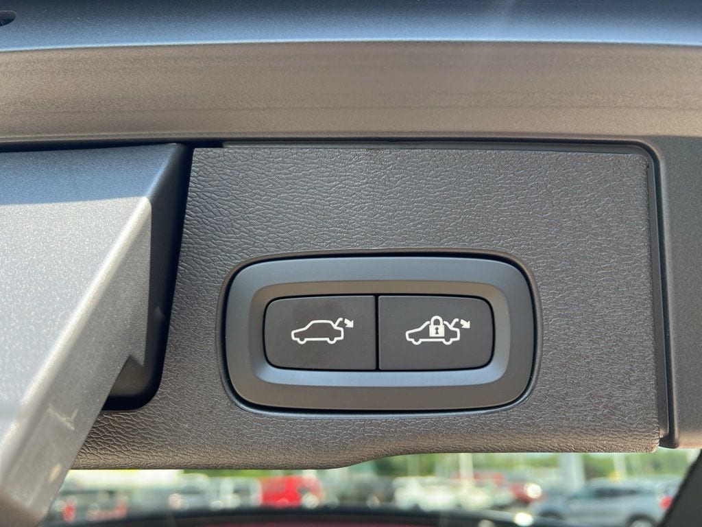 2024 Volvo XC60 Ultimate - Photo 32