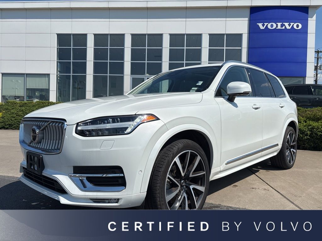 2023 Volvo XC90 B6 Plus 7-Seater 4WD's photo