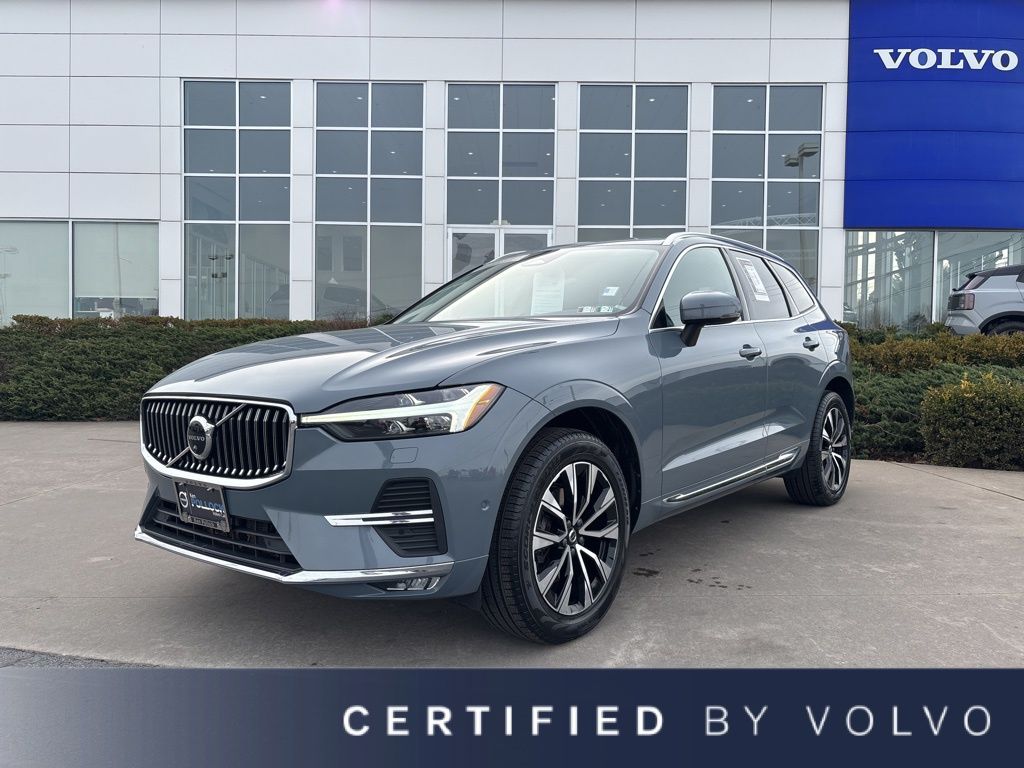 2023 Volvo XC60 SUV 