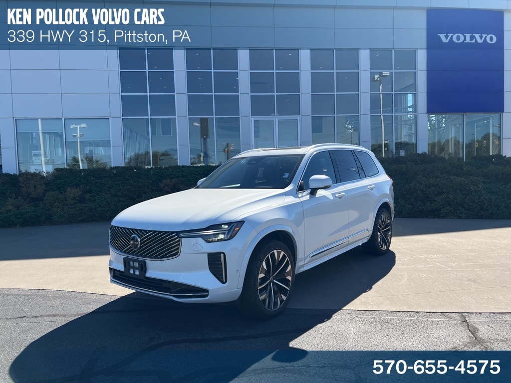 2025 Volvo XC90 Plus's photo