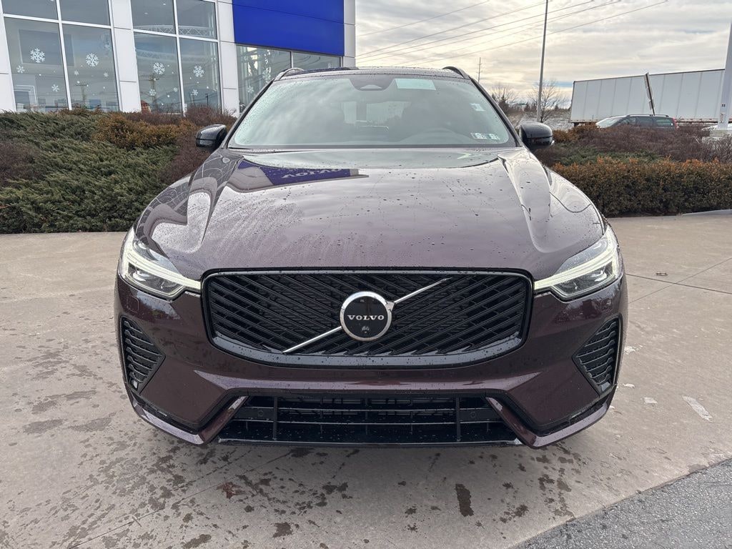 New 2026 Volvo XC60 B5 Plus SUV