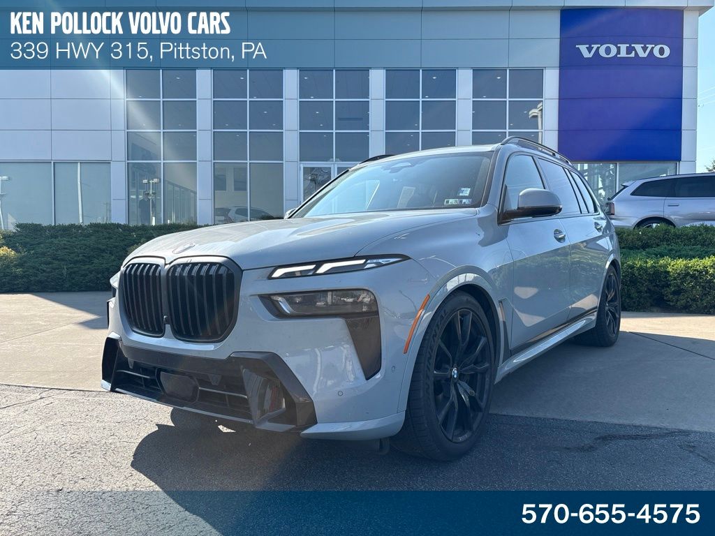 2024 BMW X7 xDrive40i's photo