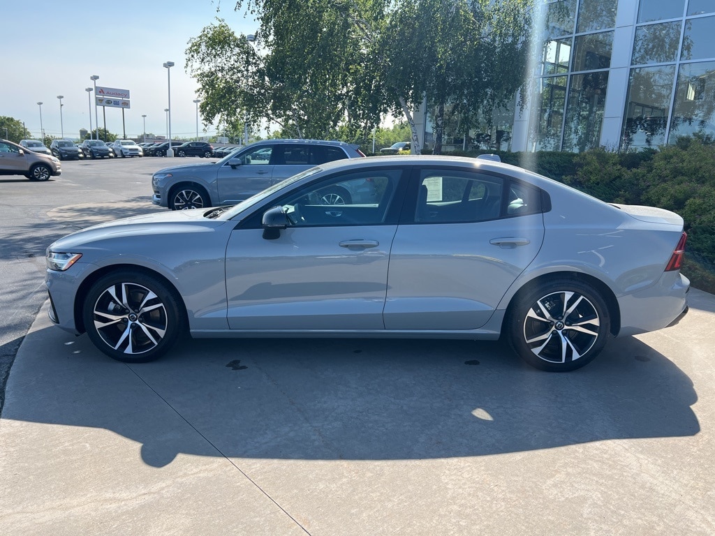 Certified 2025 Volvo S60 Core with VIN 7JRL12GJ4SG366012 for sale in Pittston, PA