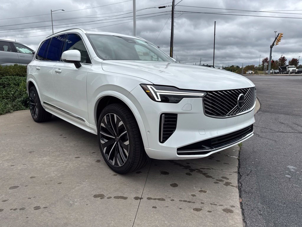 New 2026 Volvo XC90 B6 Plus 7-Seater SUV