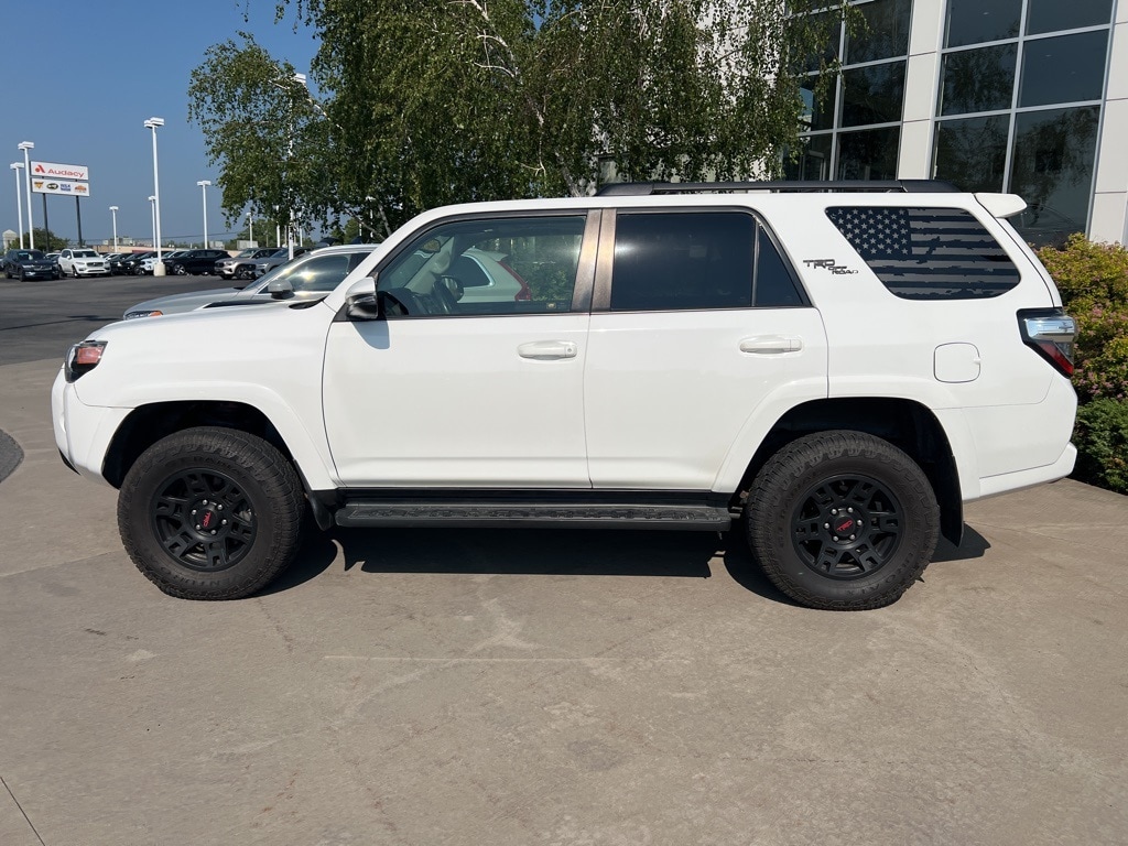 Used 2016 Toyota 4Runner Trail Premium with VIN JTEBU5JR2G5298986 for sale in Pittston, PA