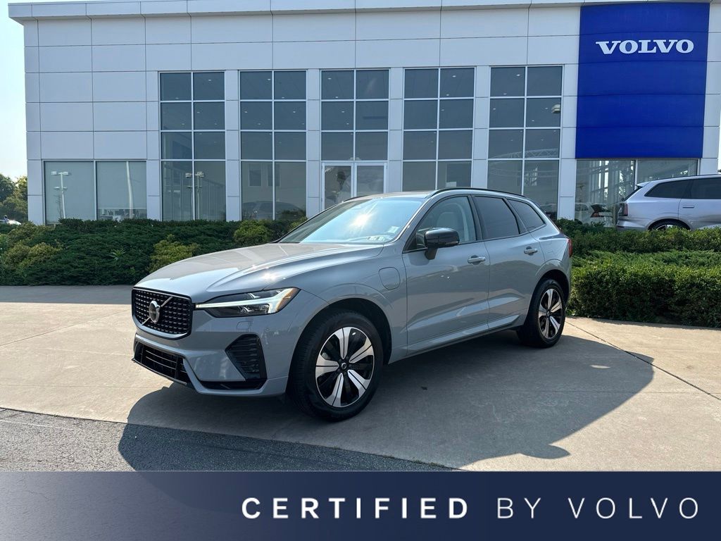  Volvo XC60 Plug-In Hybrid
