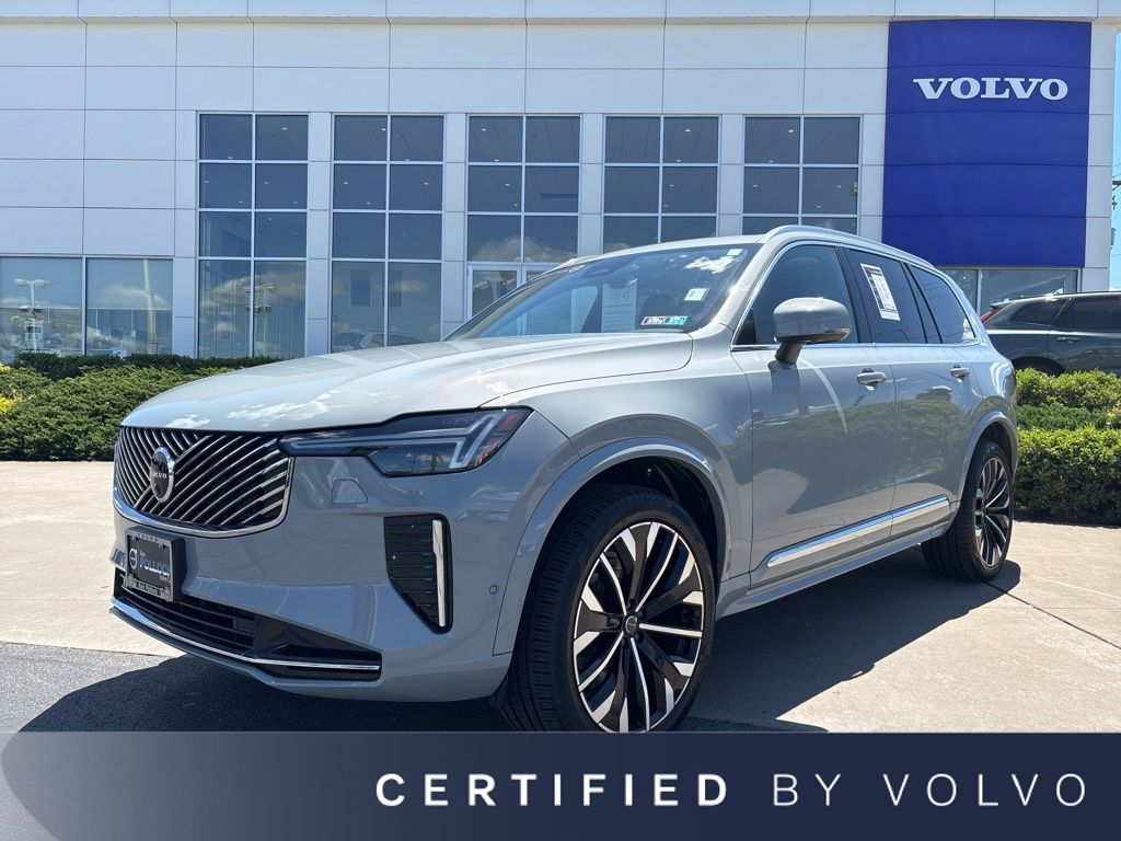 2025 Volvo XC90 B6 Plus Bright 7-Seater 4WD's photo