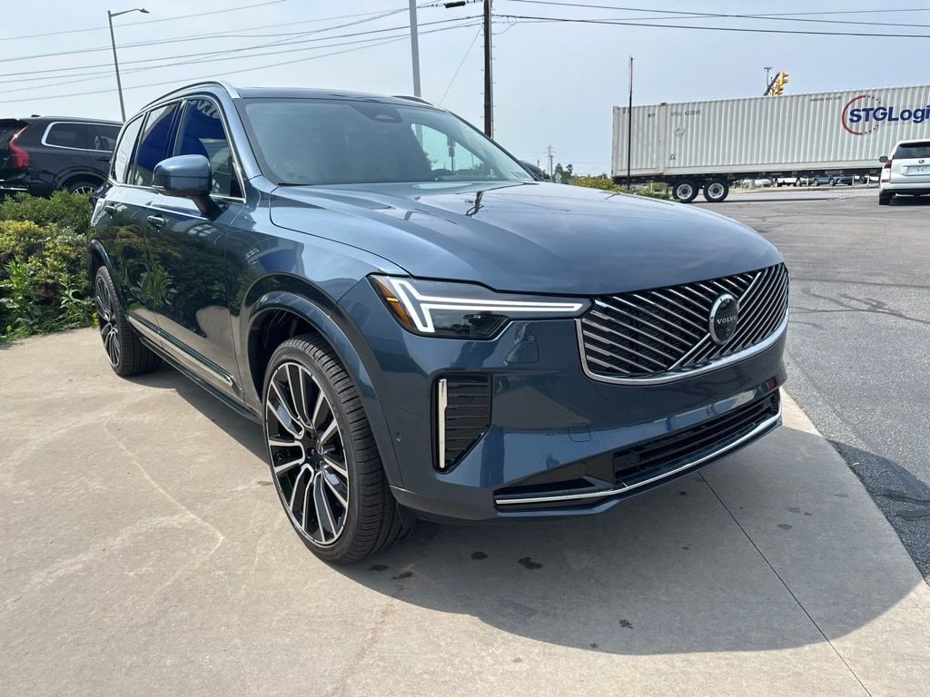 New 2026 Volvo XC90 B6 Plus 7-Seater SUV