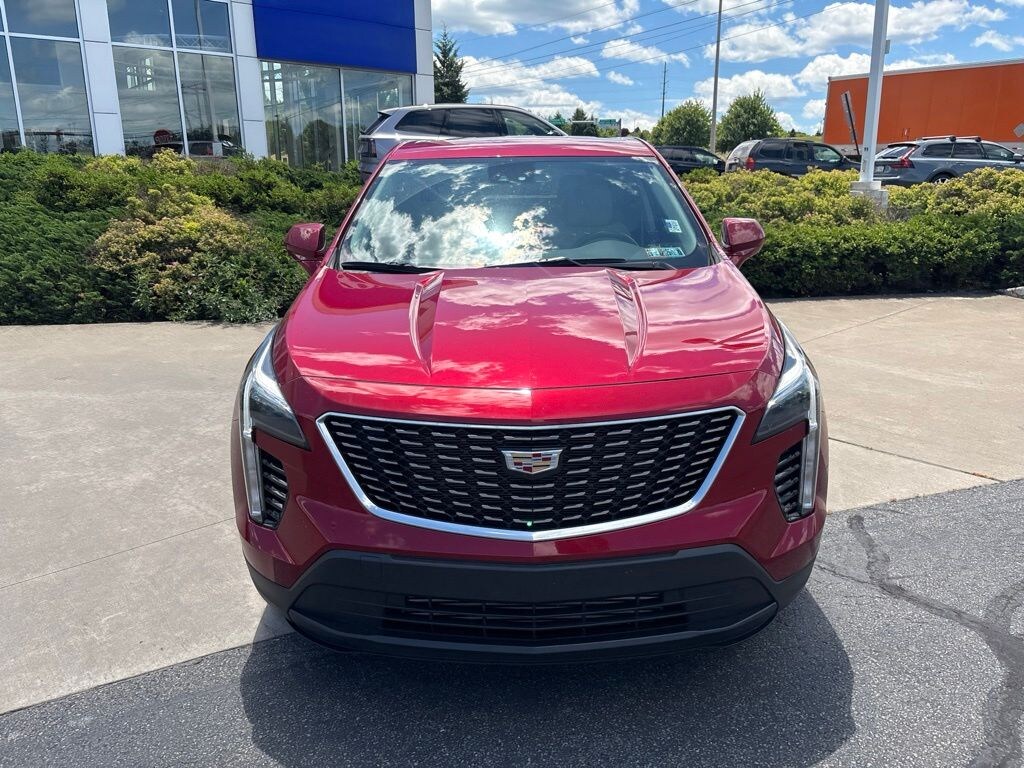 Used 2022 Cadillac XT4 Luxury SUV