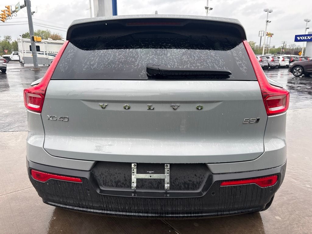 2026 Volvo XC40 Ultra - Photo 7