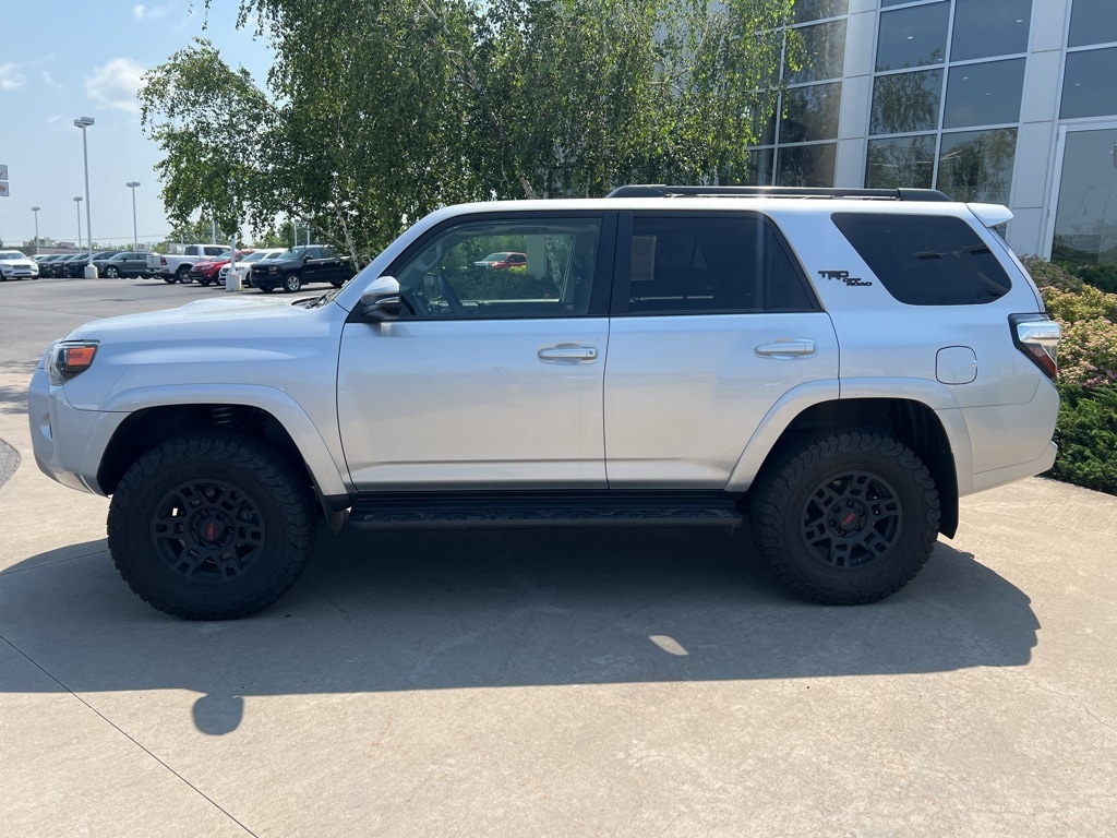 Used 2019 Toyota 4Runner TRD Off-Road Premium with VIN JTEBU5JR0K5723467 for sale in Pittston, PA