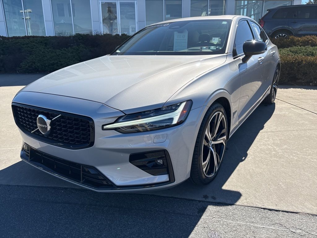Certified 2023 Volvo S60 B5 Core Dark Theme Sedan
