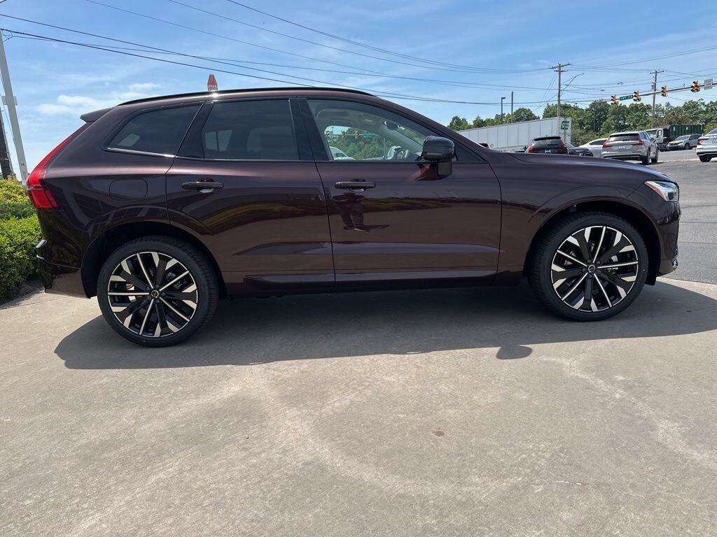 New 2026 Volvo XC60 B5 Ultra SUV