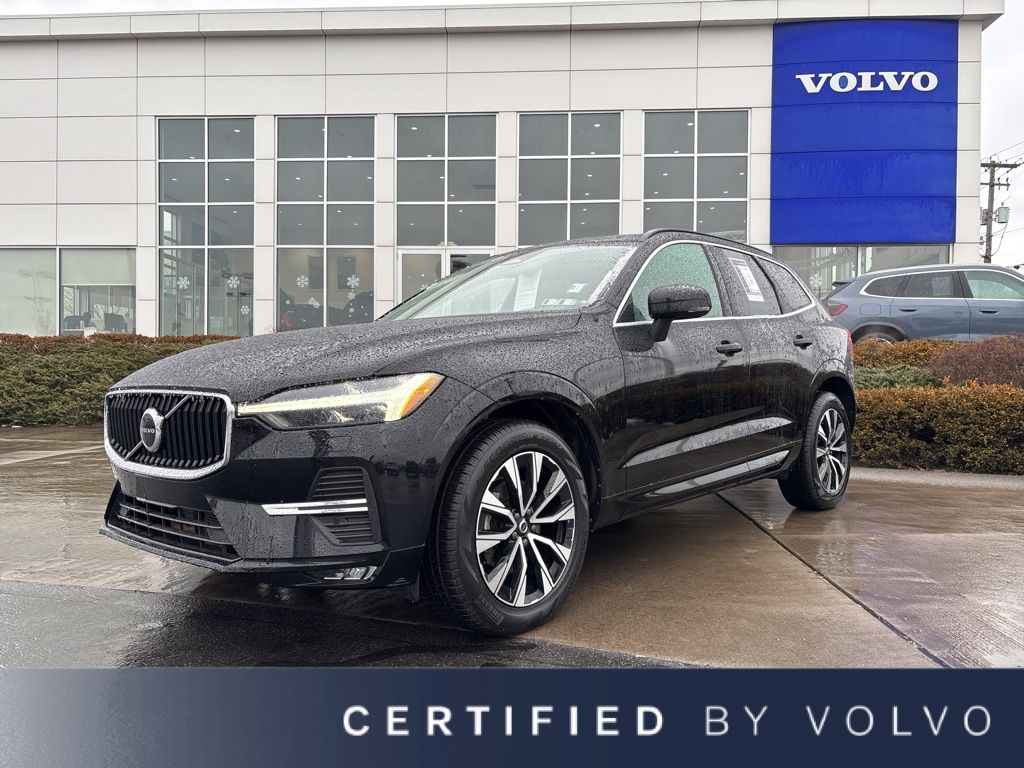 2023 Volvo XC60 SUV 