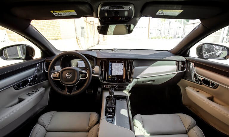 2021 Volvo V90 interior front dashboard view