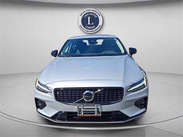 Certified 2025 Volvo S60 Core with VIN 7JRL12FJ9SG362281 for sale in Lawrence, NJ