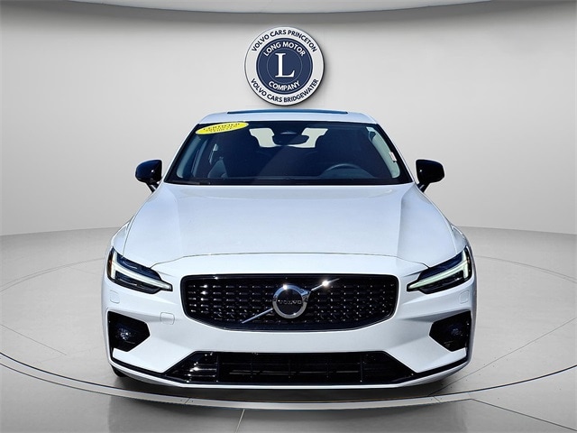 Certified 2025 Volvo S60 Core with VIN 7JRL12FJ5SG366604 for sale in Lawrence, NJ