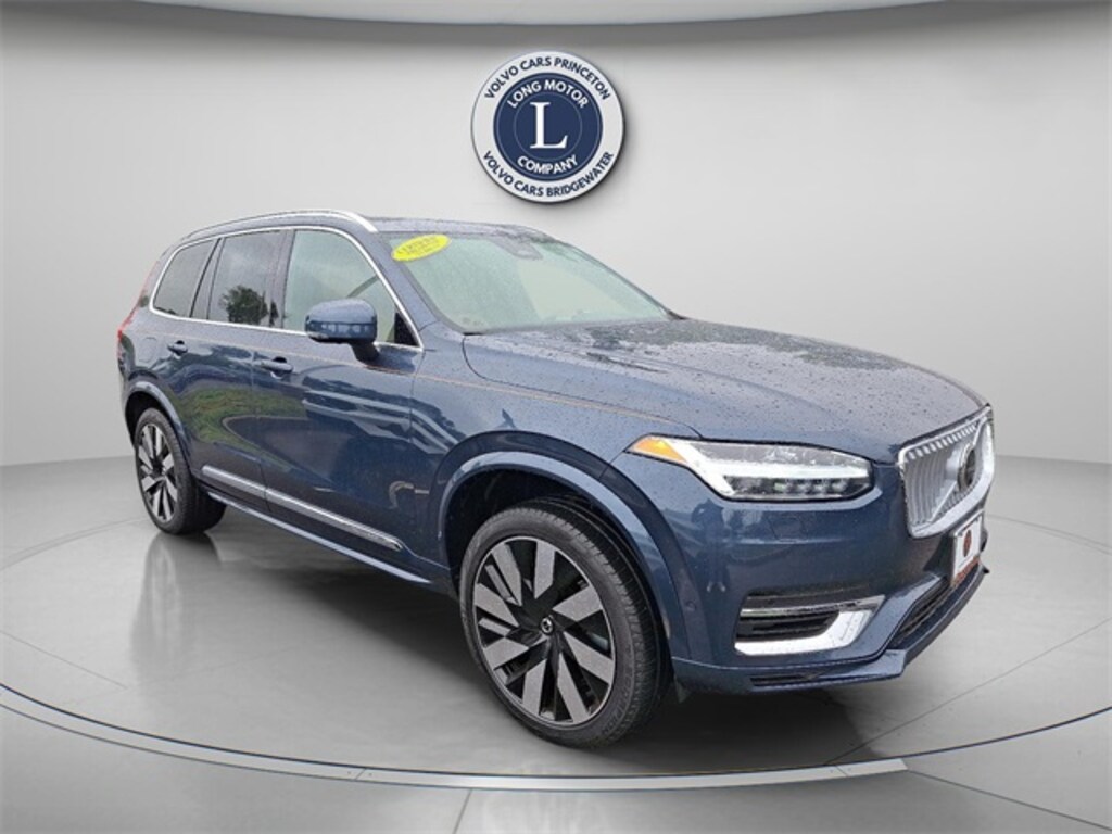 Certified 2024 Volvo XC90 plug-in hybrid T8 Ultimate Bright 7-Seater SUV