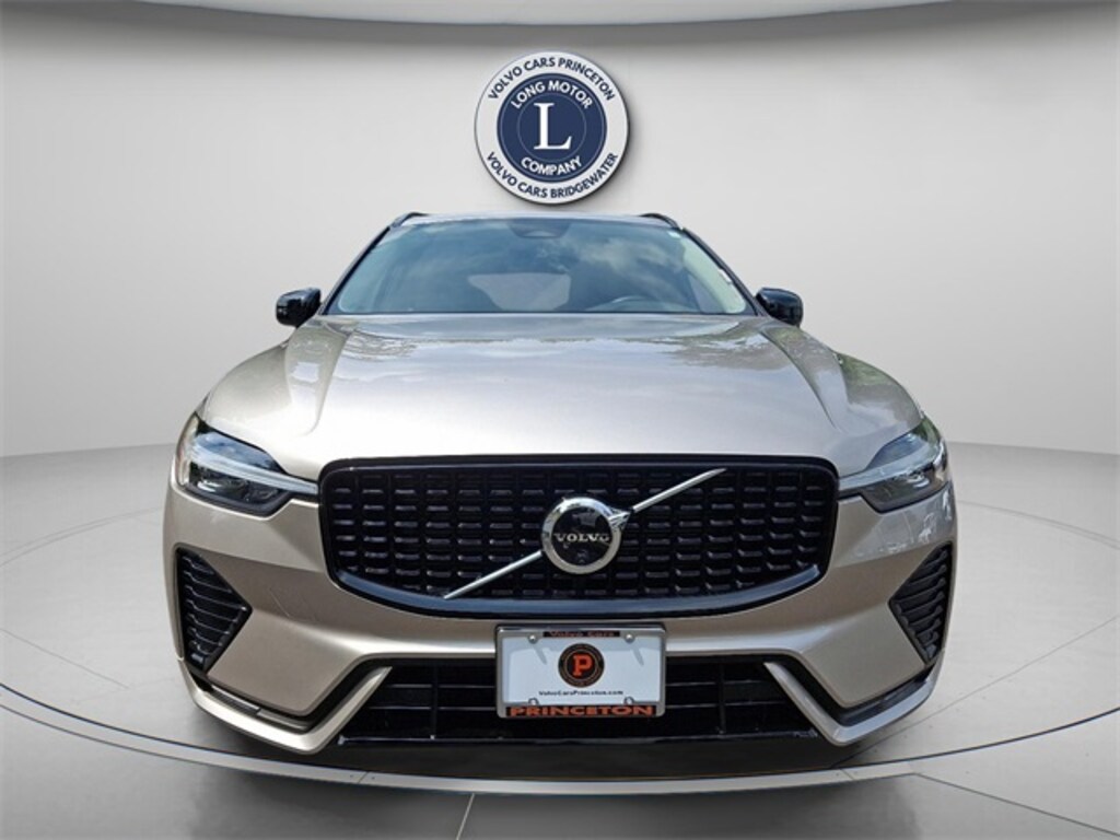 Certified 2025 Volvo XC60 B5 Plus SUV