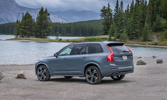 Volvo Xc90 Trim Models Compared Momentum Vs R Design Vs Inscription