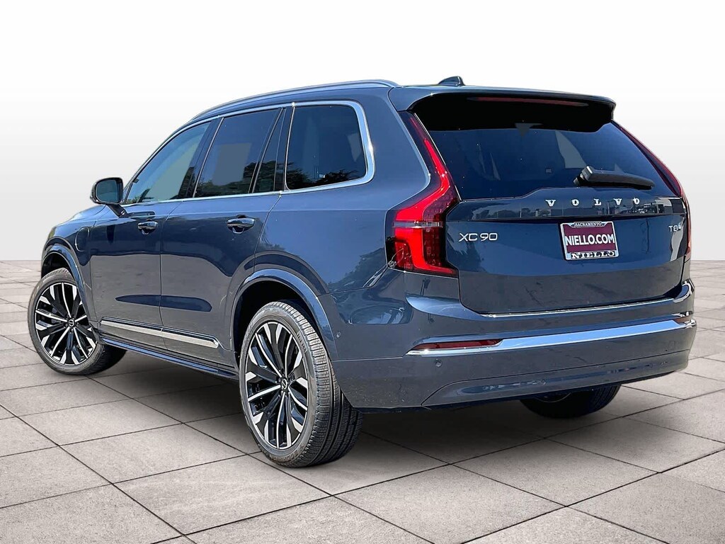 New 2026 Volvo XC90 plug-in hybrid T8 Ultra 7-Seater SUV