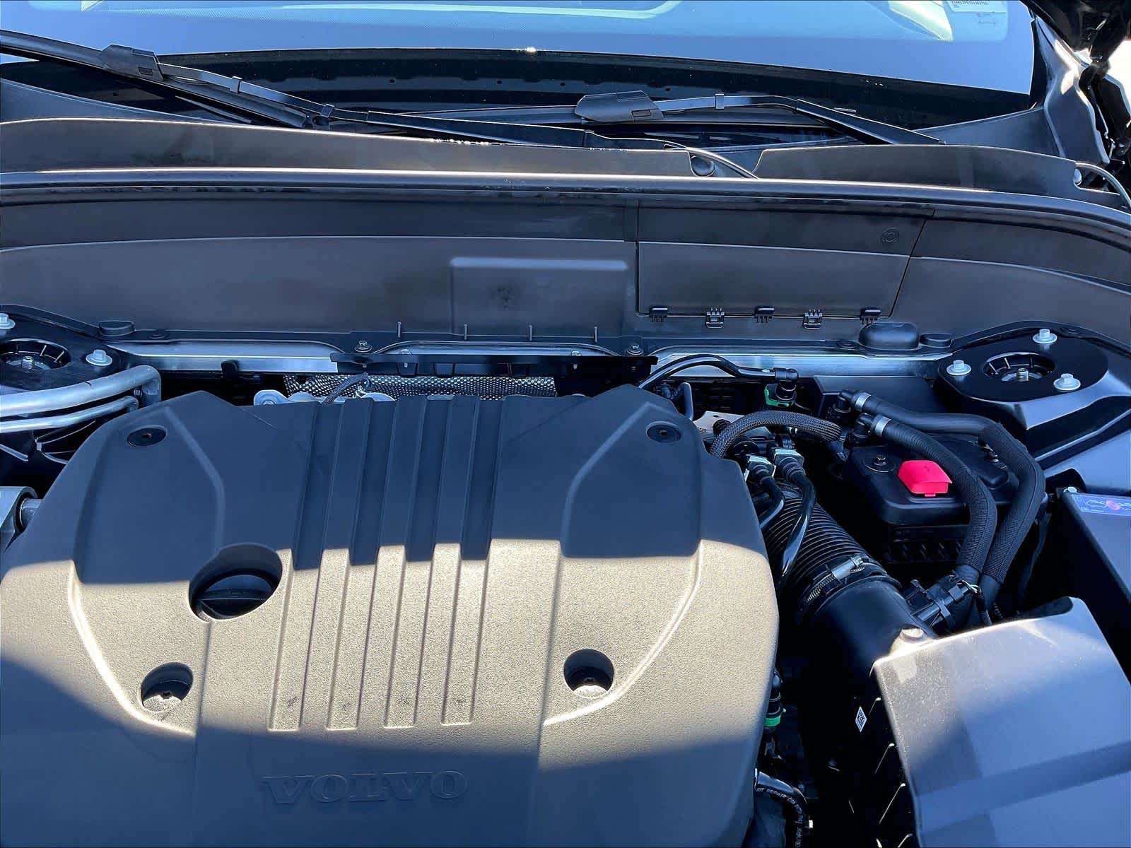 2025 Volvo XC90 Core - Photo 11