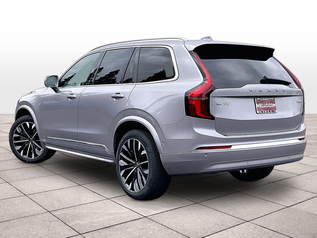 New 2026 Volvo XC90 plug-in hybrid T8 Plus 7-Seater SUV