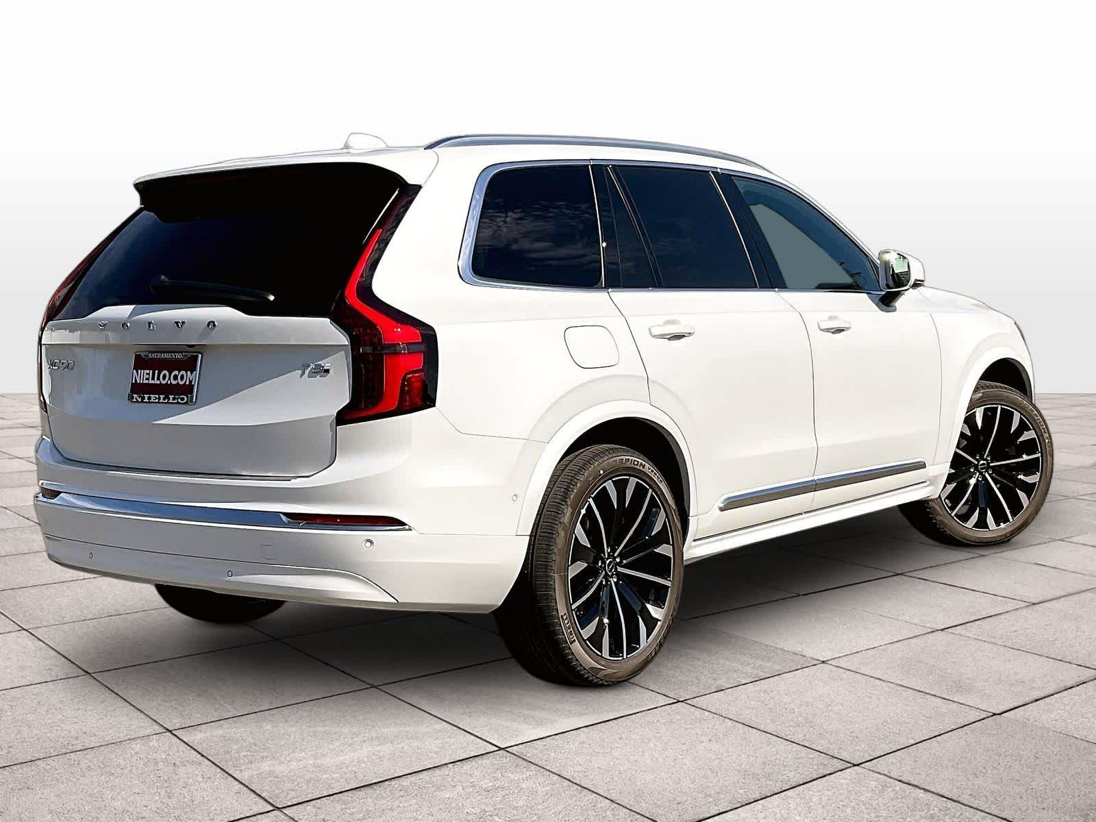New 2026 Volvo XC90 plug-in hybrid T8 Plus 7-Seater SUV