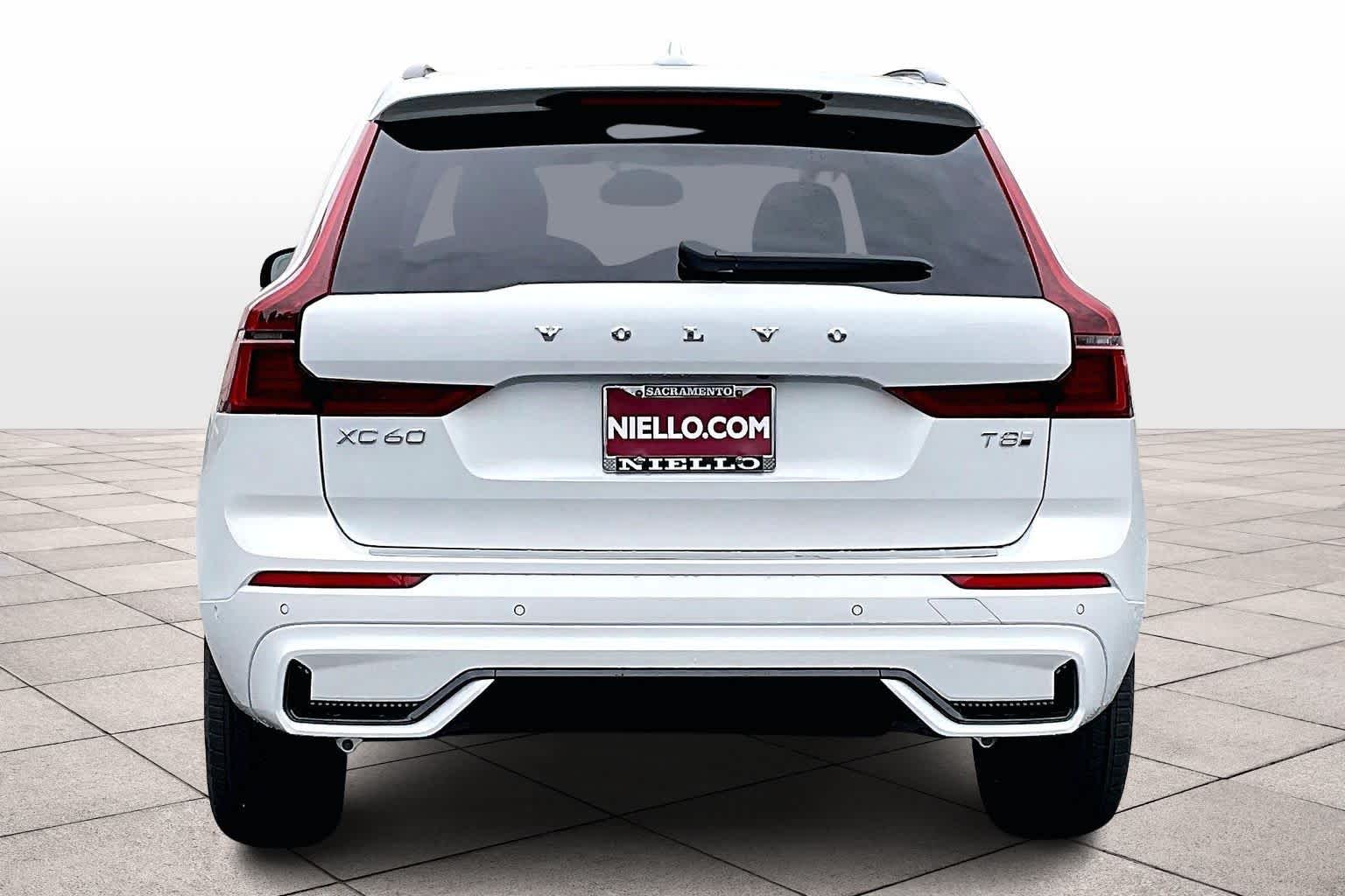 2026 Volvo XC60 plug-in hybrid T8 Plus photo 5