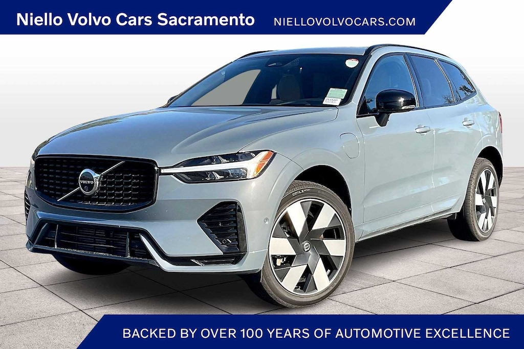 Certified 2024 Volvo XC60 Recharge Plug-In Hybrid Ultimate Dark Theme T8 eAWD PHEV