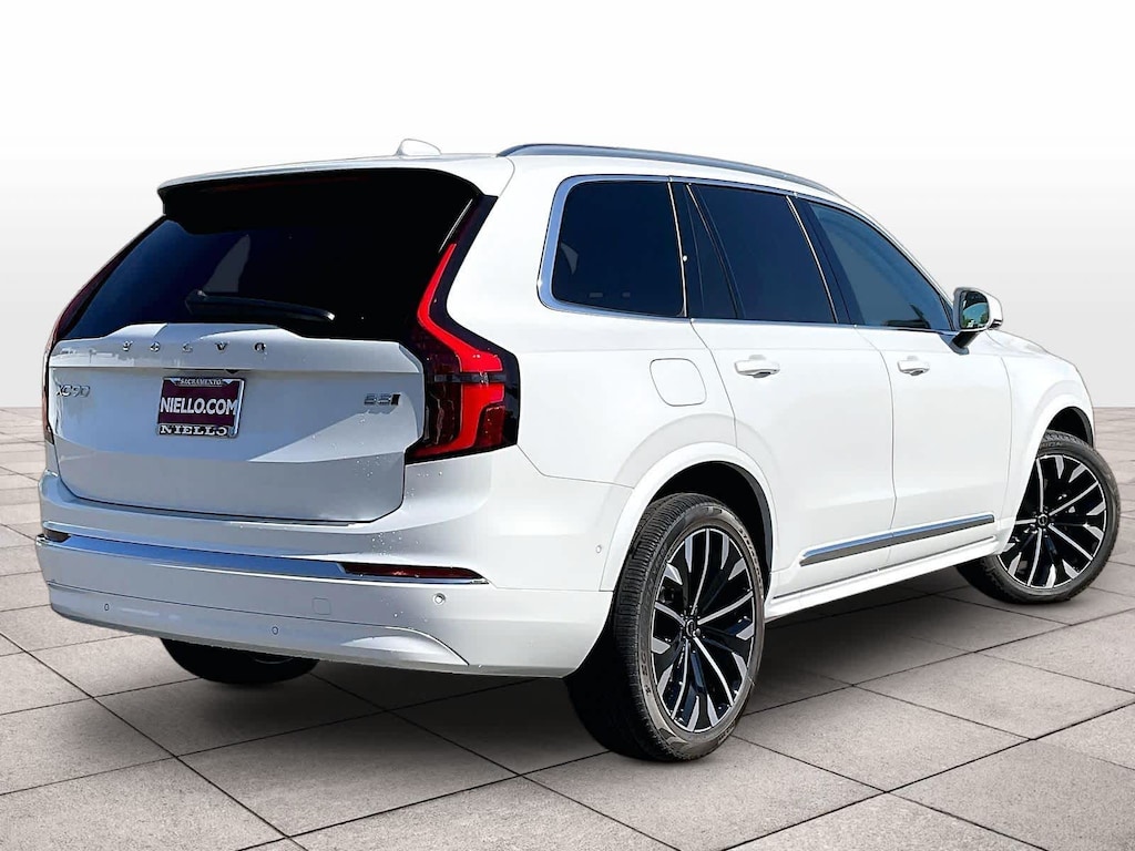 New 2027 Volvo XC90 B5 Plus SUV