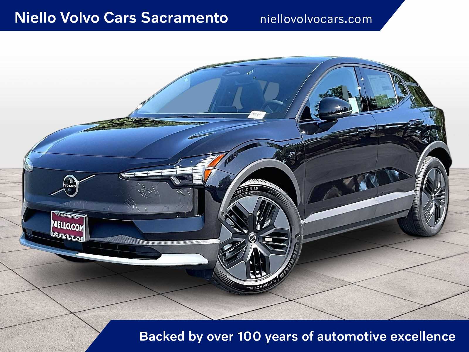 2026 Volvo EX30 Twin Motor Cross Country Ultra's photo
