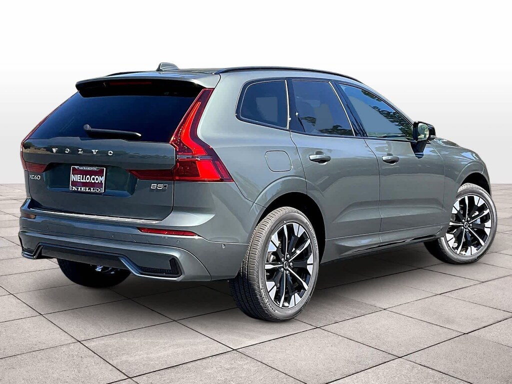 New 2026 Volvo XC60 B5 Plus SUV